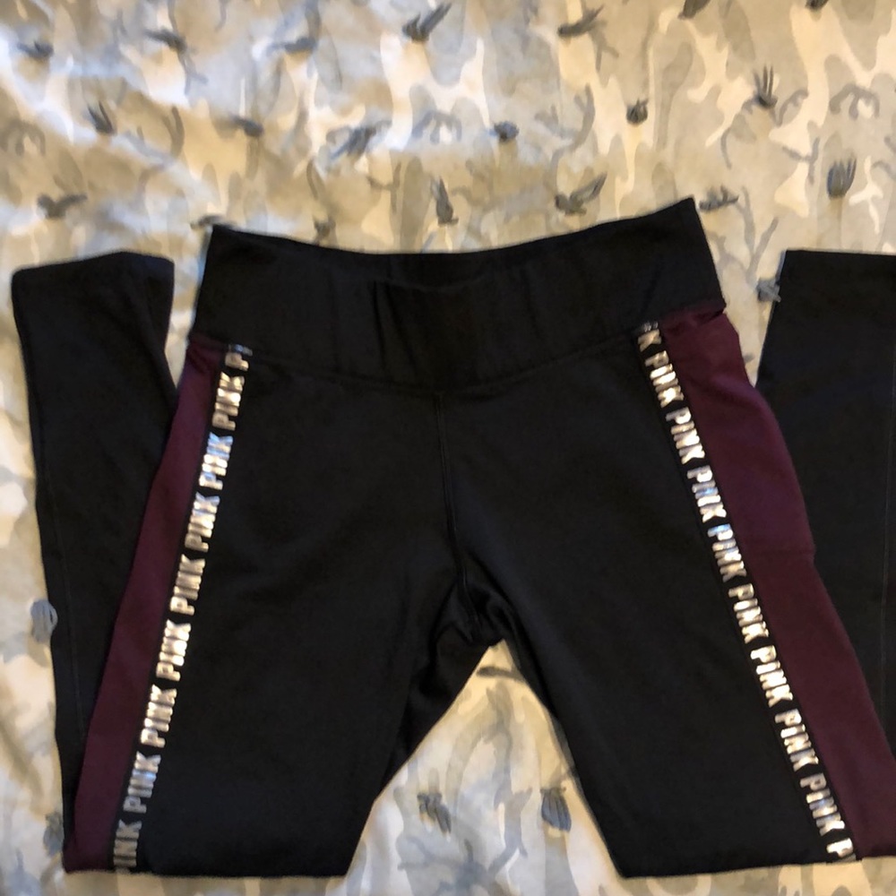Victoria’s Secret pink leggings